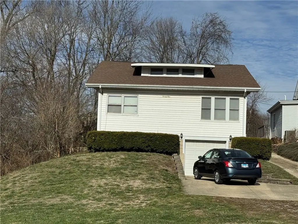 29 Jackson Avenue, Charleston, IL 61920 - Image #1