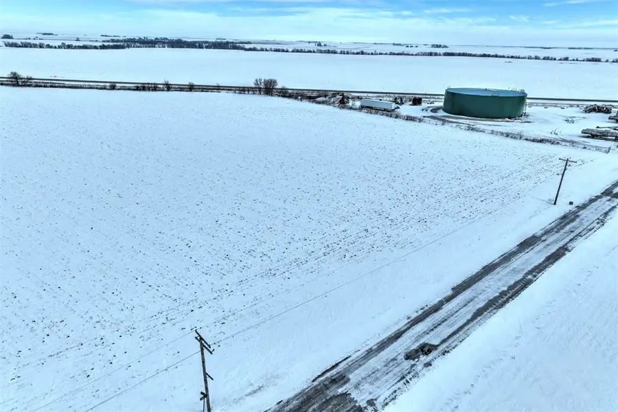 2000 North Dora Township Road, Dalton City, IL 61925 - #3