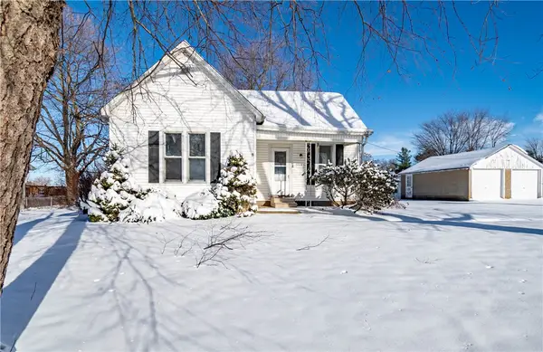 5888 Public Road, Boody, IL 62514