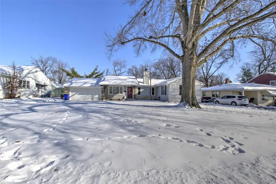 126 S Delmar Avenue, Decatur, IL 62522 - Image #3