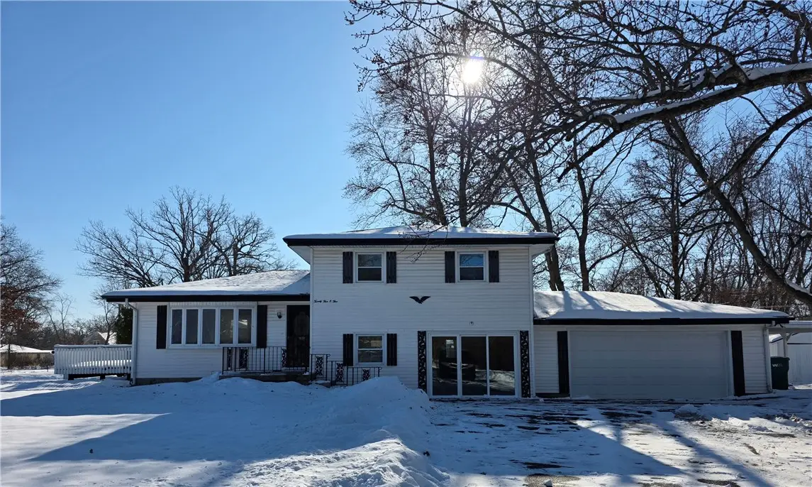 2505 W Saint Louis Bridge Road, Decatur, IL 62521 - Image #1