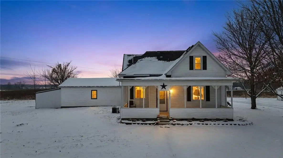 6554 Anglin Road, Paris, IL 61944 - Image #1