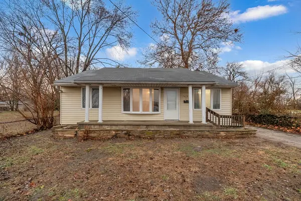 3470 E Division Street, Decatur, IL 62526