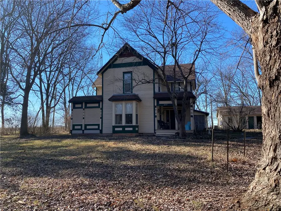 859 North County Road 1520e, Lerna, IL 62440 - Image #2