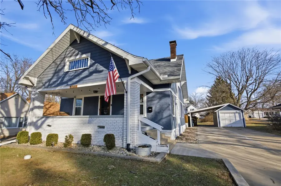 829 10th Street, Charleston, IL 61920 - Image #3