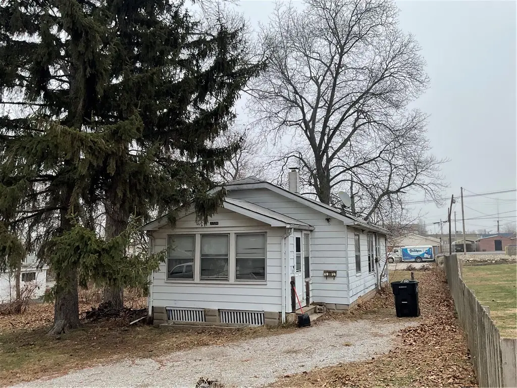 2724 Church Street, Decatur, IL 62526 - Image #1