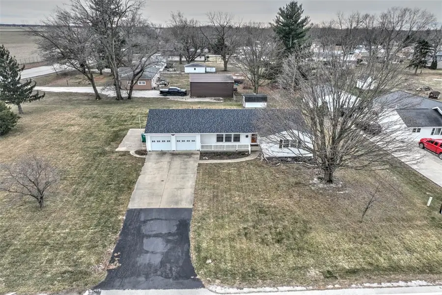 295 N Country Club Road, Decatur, IL 62521 - Image #2