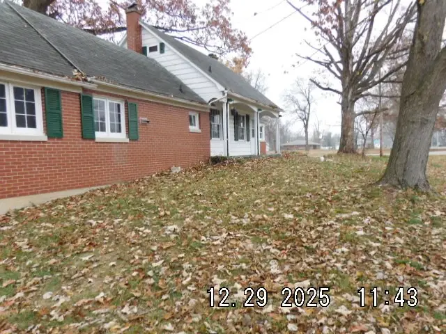 100 W Lincoln Street, Greenup, IL 62428 - Image #2