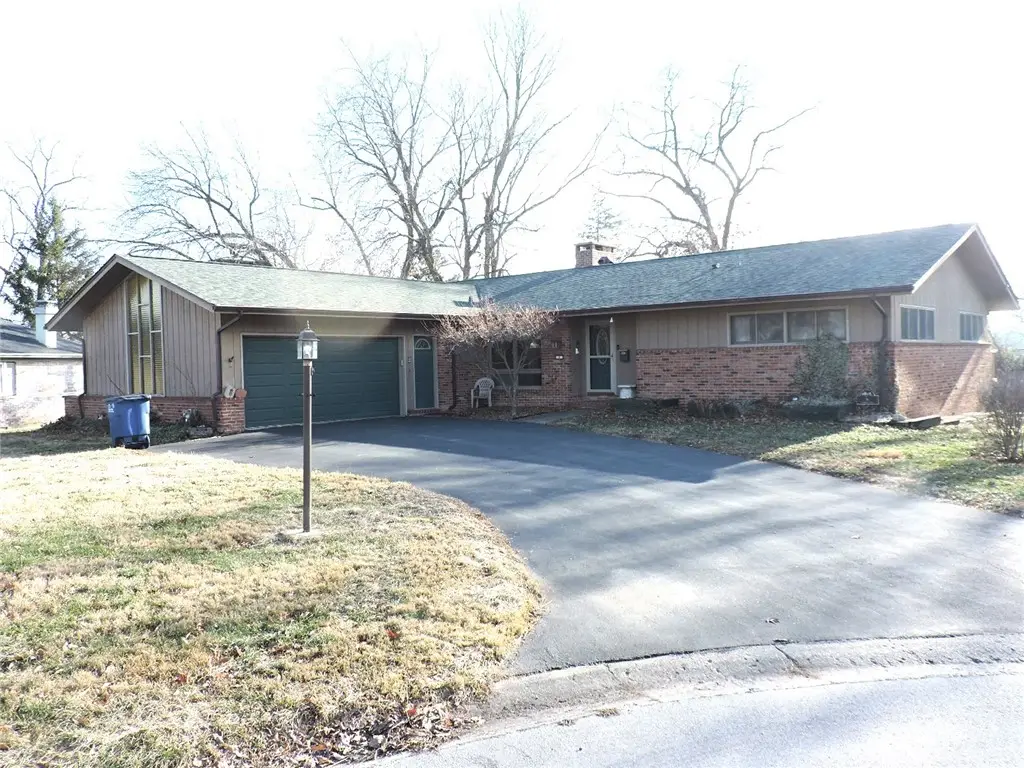 8 Carriage Lane, Danville, IL 61832 - Image #1