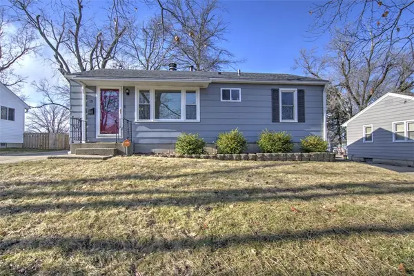 15 4th Drive, Decatur, IL 62521