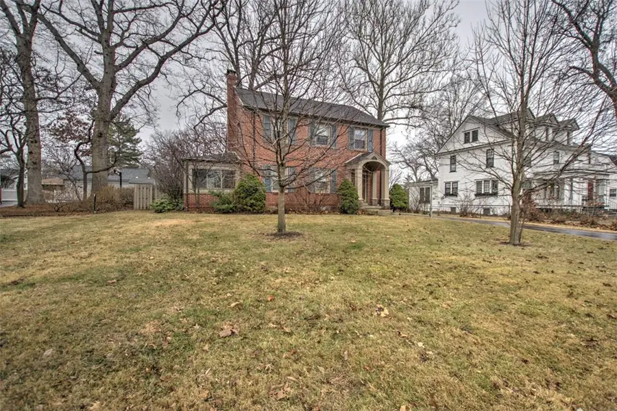 160 N Oakcrest Avenue, Decatur, IL 62522 - Image #3