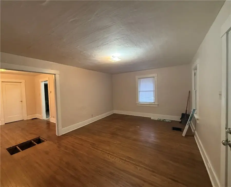 936 E Moore Street, Decatur, IL 62521 - Image #2