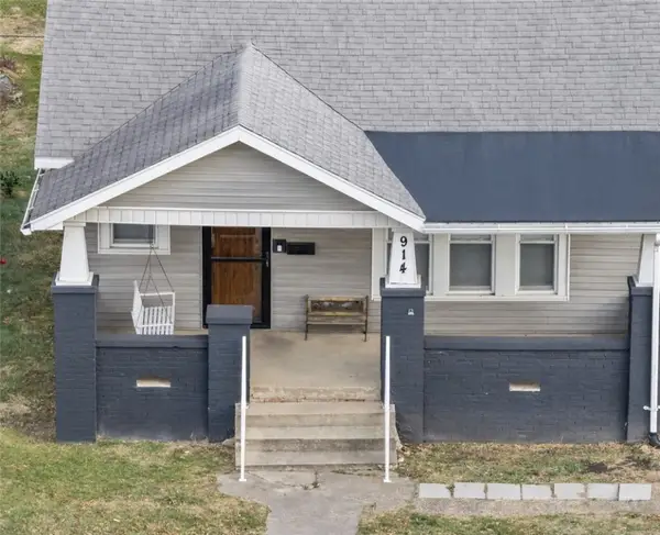 914 N Main Street, Paris, IL 61944