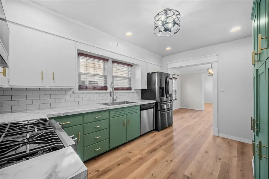 914 N Main Street, Paris, IL 61944 - Image #3