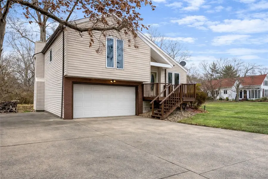 2401 Terrace Lane, Charleston, IL 61920 - Image #2