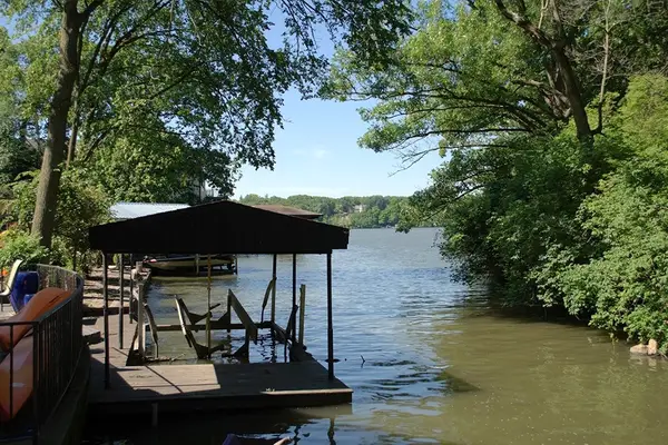 1403 Parkwood Place, Decatur, IL 62521