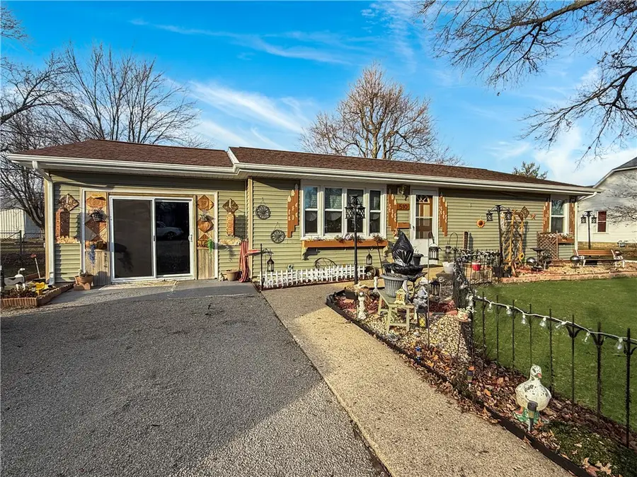 510 Ohio Avenue, Windsor, IL 61957 - Image #2