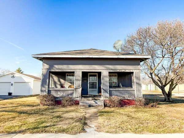 1314 Archer Avenue, Marshall, IL 62441