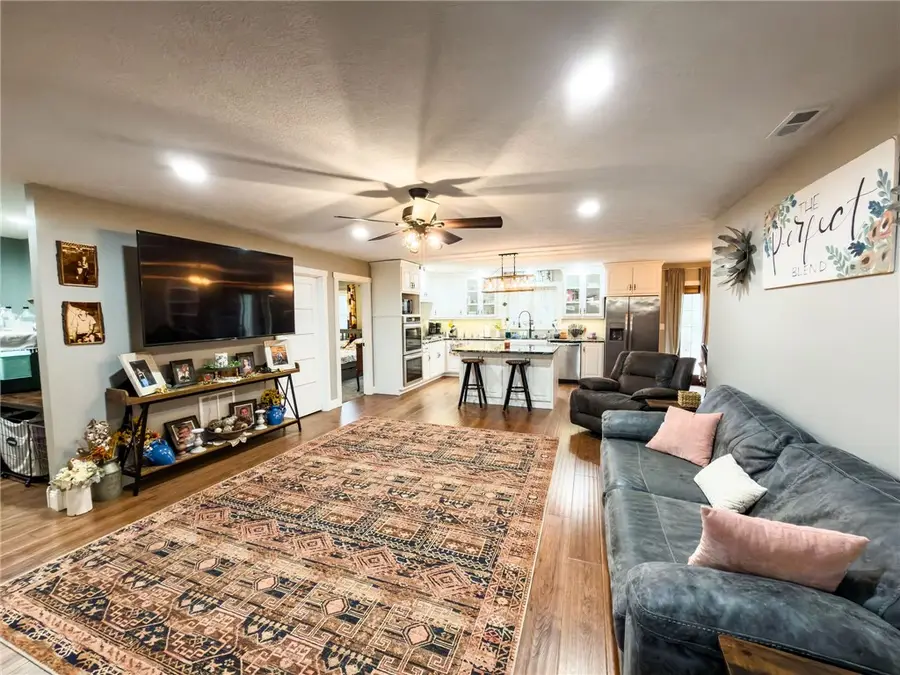 25760 E 1750th Road, Marshall, IL 62441 - Image #3