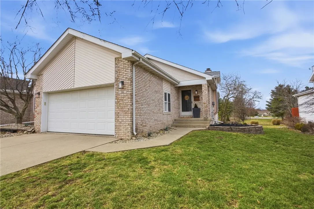 16 Yearling Court, Charleston, IL 61920 - Image #1