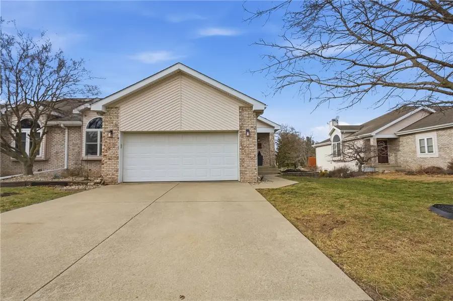 16 Yearling Court, Charleston, IL 61920 - Image #2