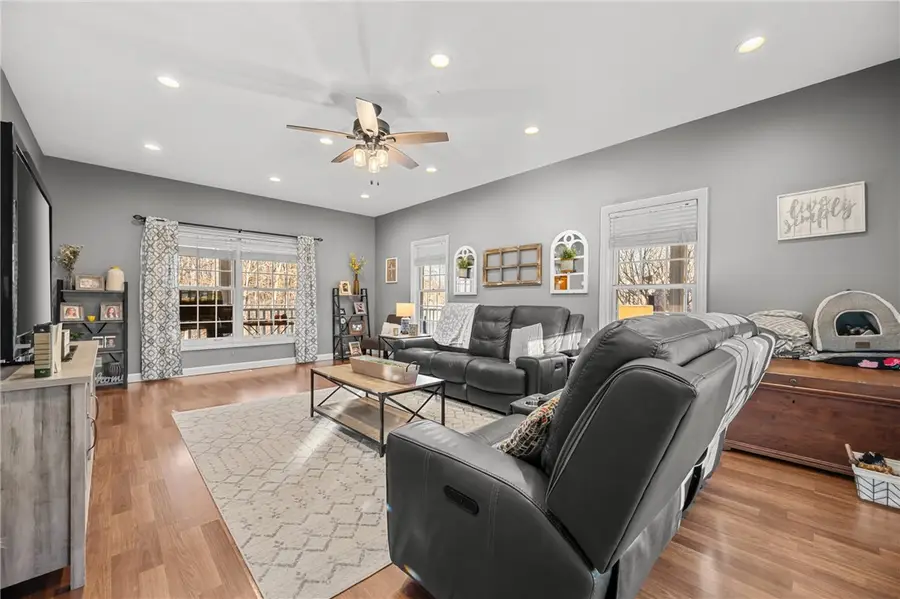 4 Woodridge Lane, Marshall, IL 62441 - Image #3