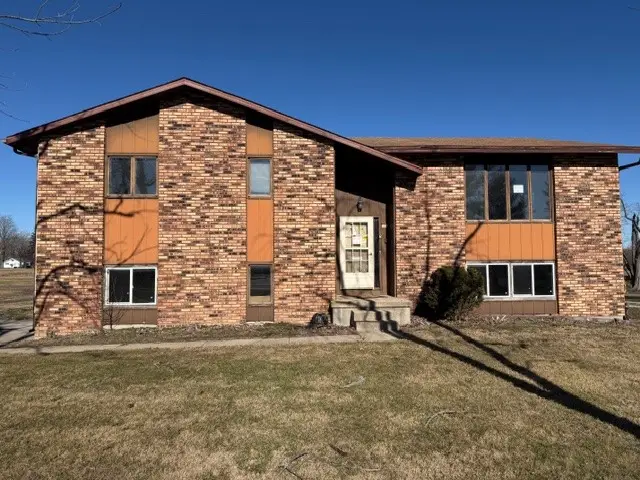 1412 W Grove Road, Decatur, IL 62521 - Image #1