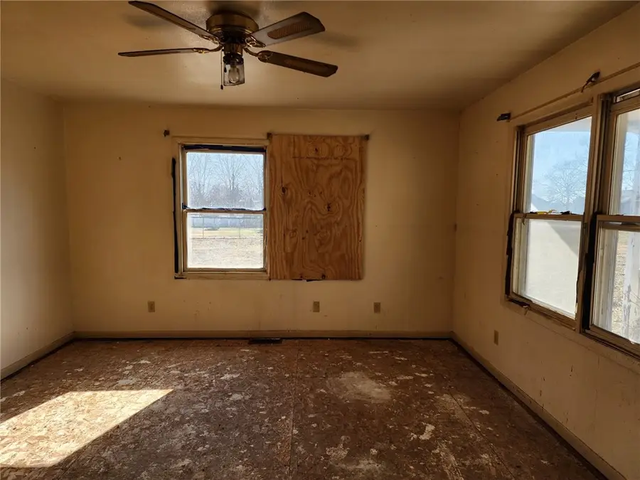 212 S Anchor Road, Decatur, IL 62522 - Image #3