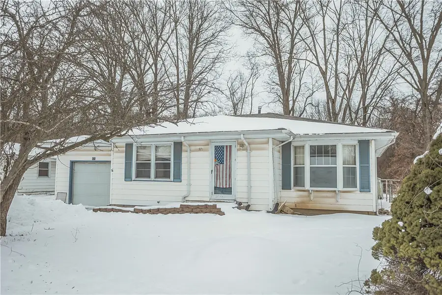 921 Lynn Drive, Effingham, IL 62401 - Image #2
