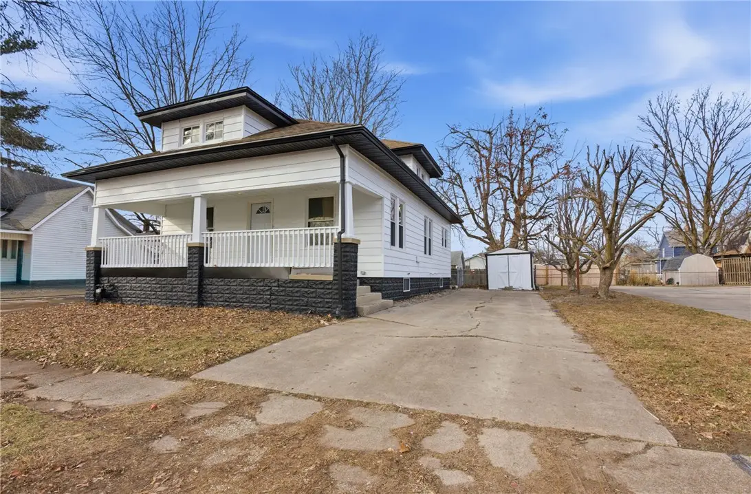 113 S 25th Street, Mattoon, IL 61938 - Image #1