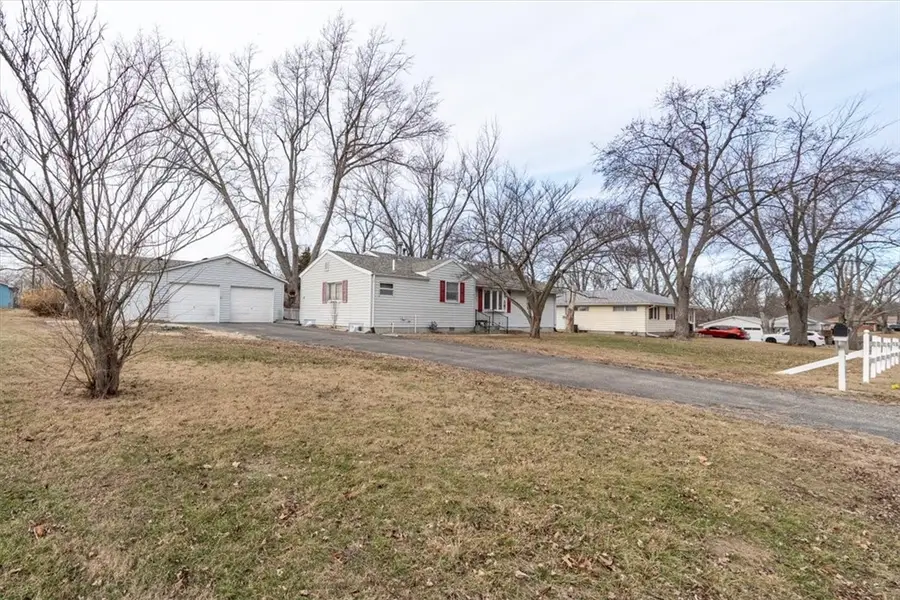 3037 S Wheatland Road, Decatur, IL 62521 - Image #3