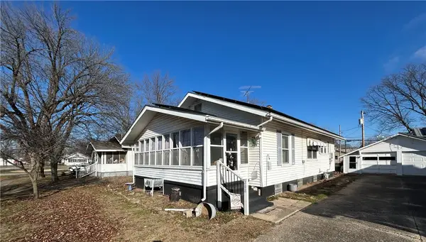 308 S Pike Street, Palestine, IL 62451