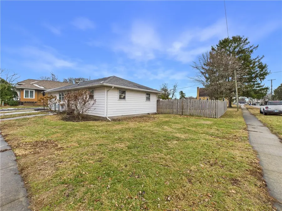 104 North Street, Ridge Farm, IL 61870 - #2