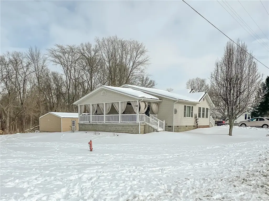 510 W Clover Street, Hutsonville, IL 62433 - #1