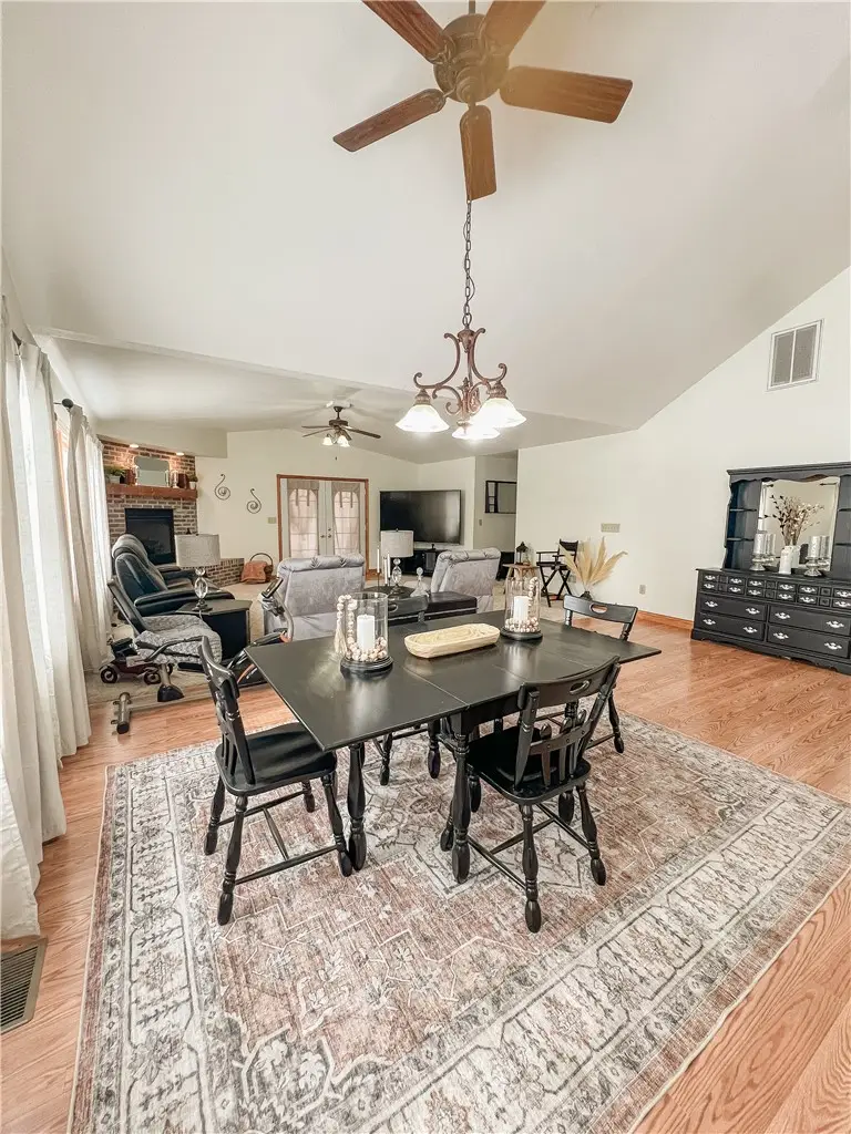 510 W Clover Street, Hutsonville, IL 62433 - #3