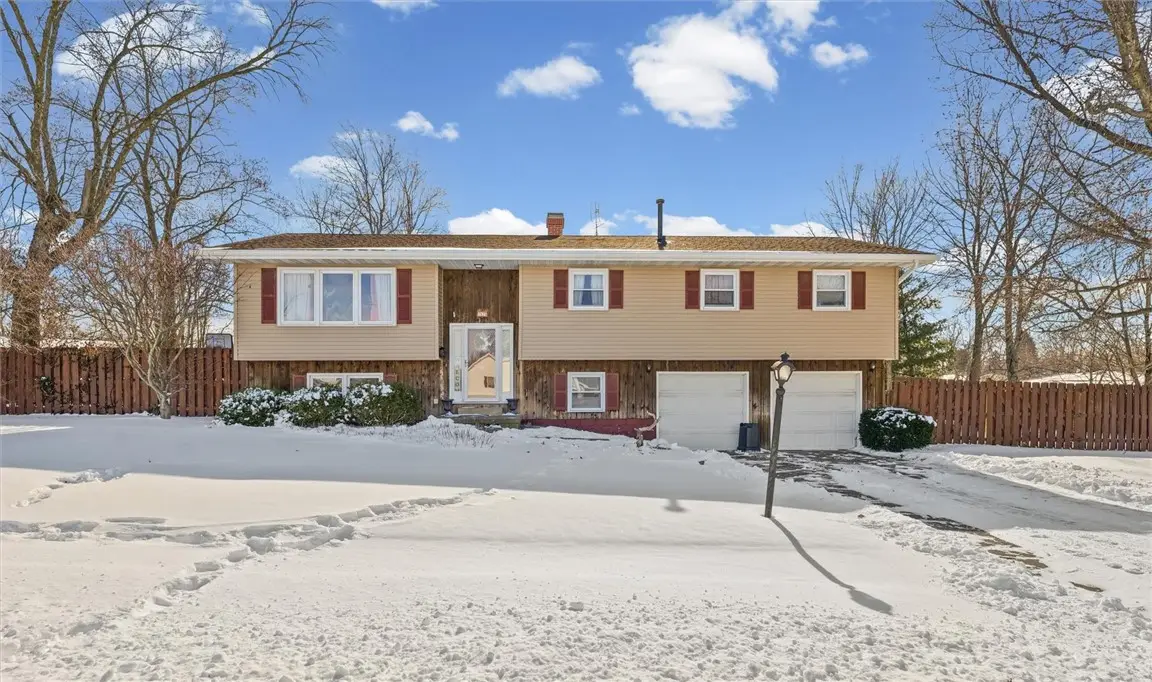 1929 W Ravina Park Road, Decatur, IL 62526 - #1