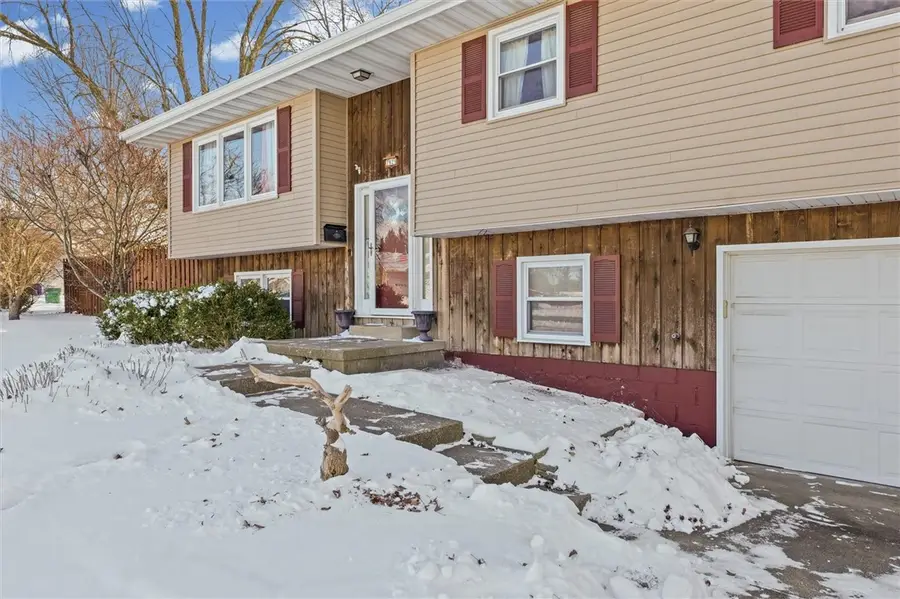 1929 W Ravina Park Road, Decatur, IL 62526 - #2