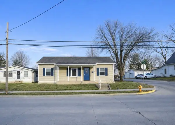 132 N High Street, Paris, IL 61944