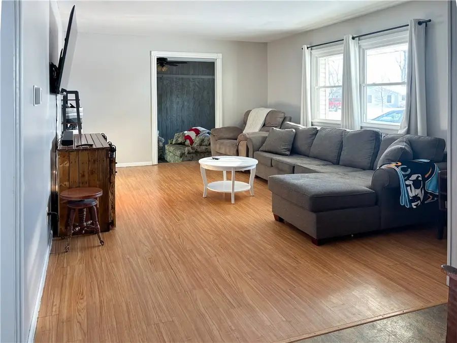 8 Massie Drive, Toledo, IL 62468 - #2