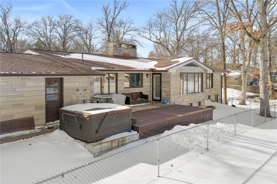 3 Lakewood Drive, Paris, IL 61944 - #3