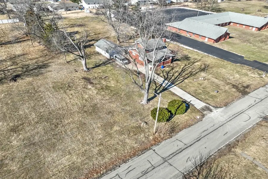 1625 N Summit Avenue, Decatur, IL 62526 - #3