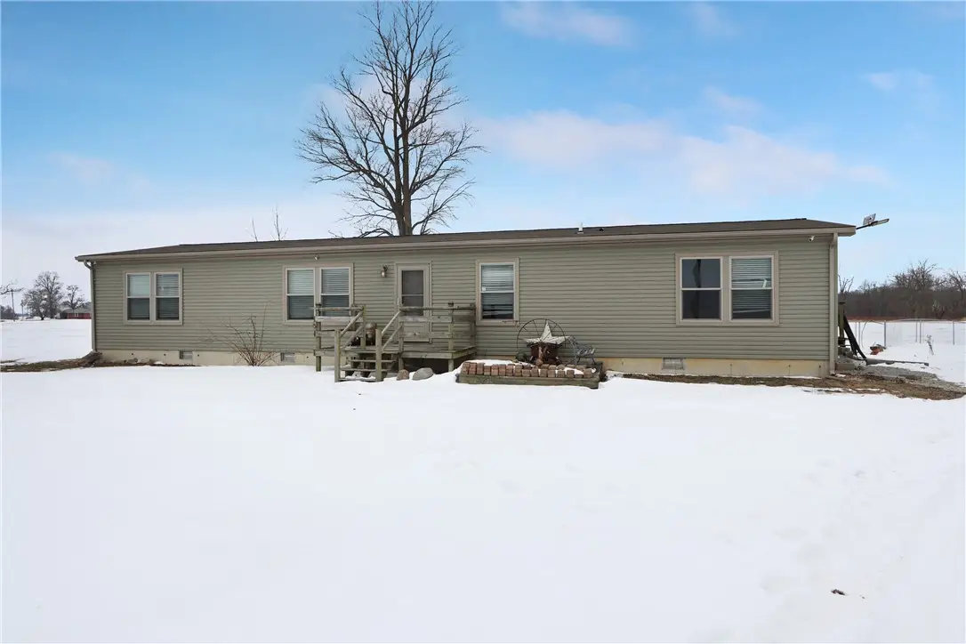 1197 County Highway 9, Windsor, IL 61957 - #1