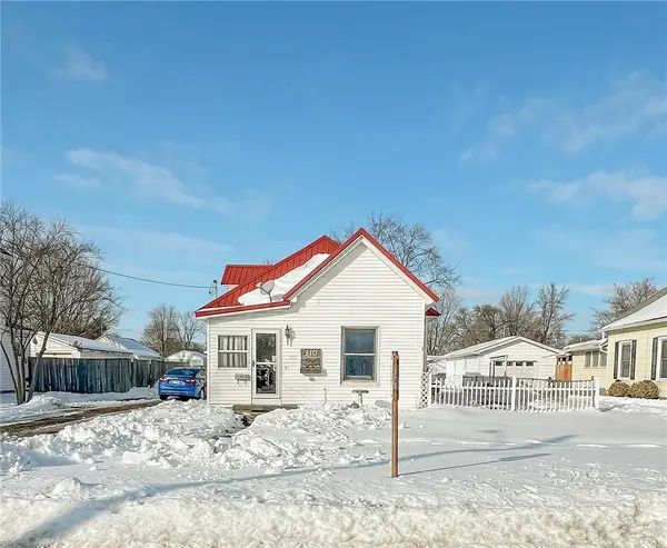 310 E Harrison Street, Palestine, IL 62451