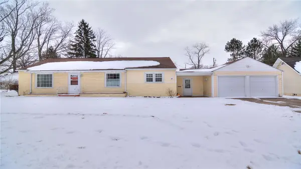 41 Lombardy Drive, Decatur, IL 62521