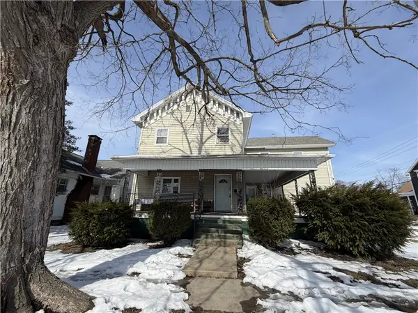 1021 Jefferson Avenue, Charleston, IL 61920