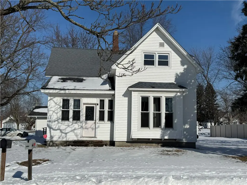 101 Woodyard Avenue, Ridge Farm, IL 61870 - #1