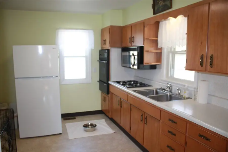 1412 W Grand Avenue, Decatur, IL 62522 - #3