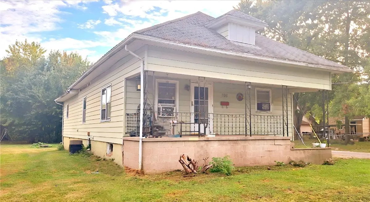 208 E 7th Street #H, Georgetown, IL 61846 - #1