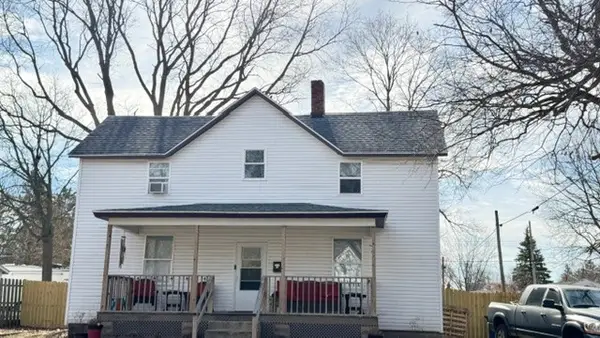 209 Stewart Street, Rossville, IL 60963