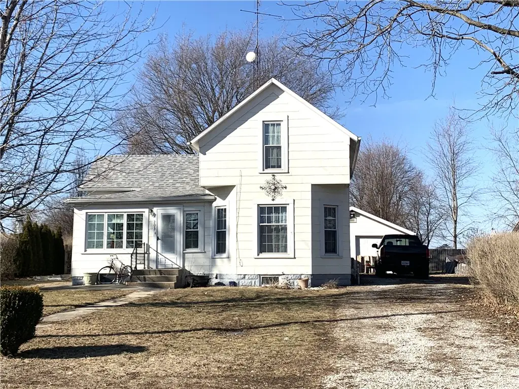 203 Mary Avenue, Rosamond, IL 62083 - #1